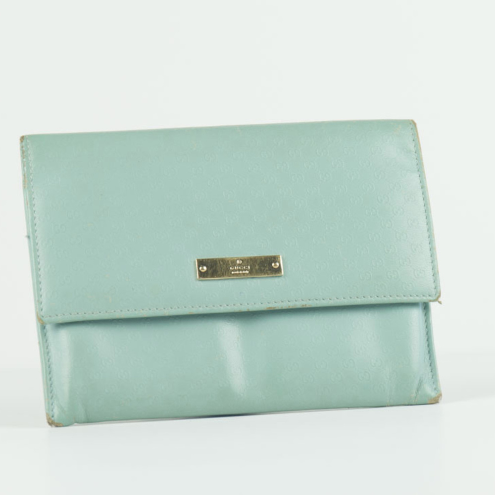 Women's Gucci wallet